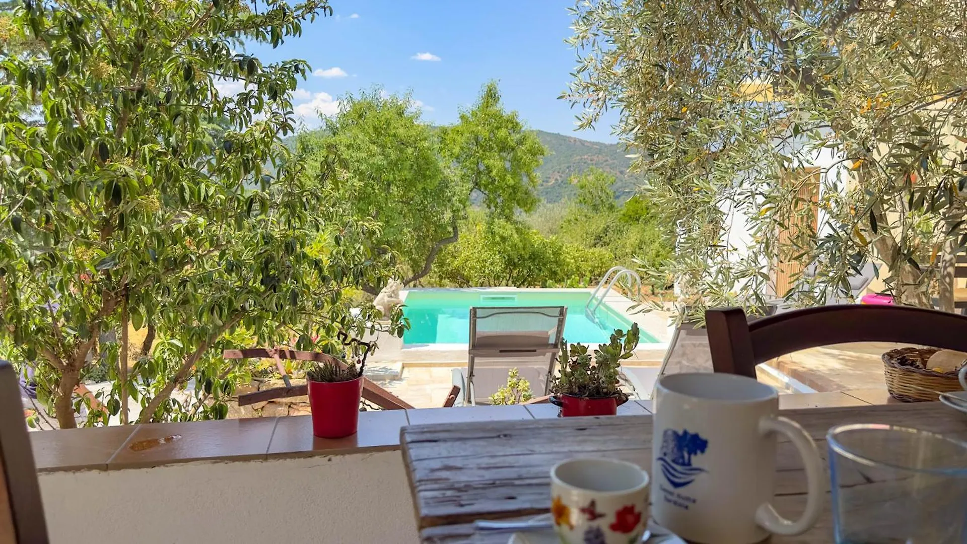 Villa Ferulas Oliena 0*,  Italia