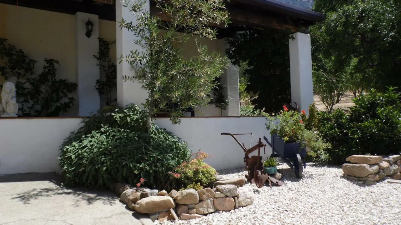 Villa Ferulas Oliena Casa vacanze